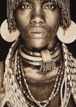 COCOmaison, Hamar Woman schilderij 75x125cm - Bruin