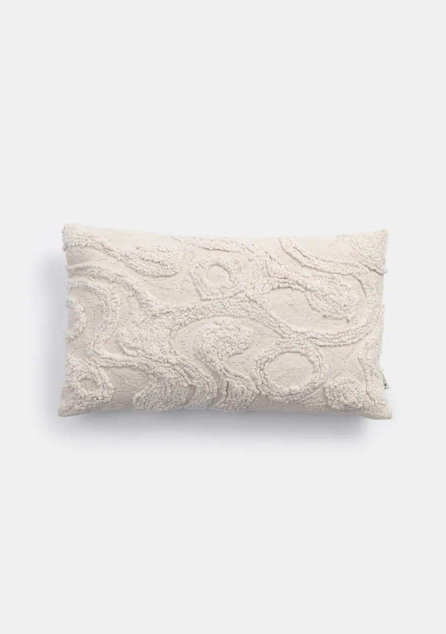 COCOmaison, Luxia kussen 35x60cm - Cremekleurig